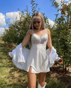 Mini robe Polly - Blanche (PRÉVENTE)