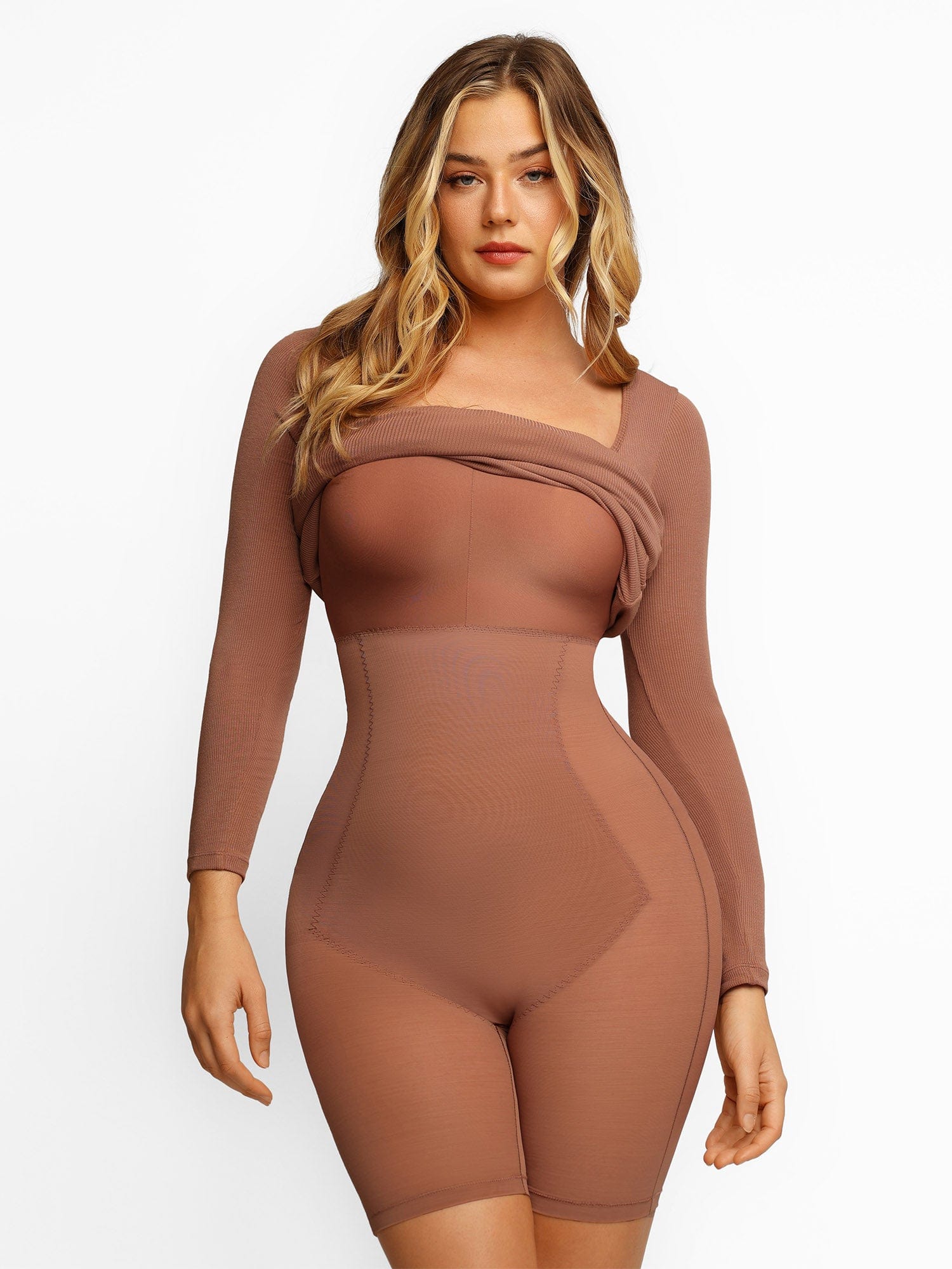 Robe longue de détente à manches longues avec effet gainant intégré