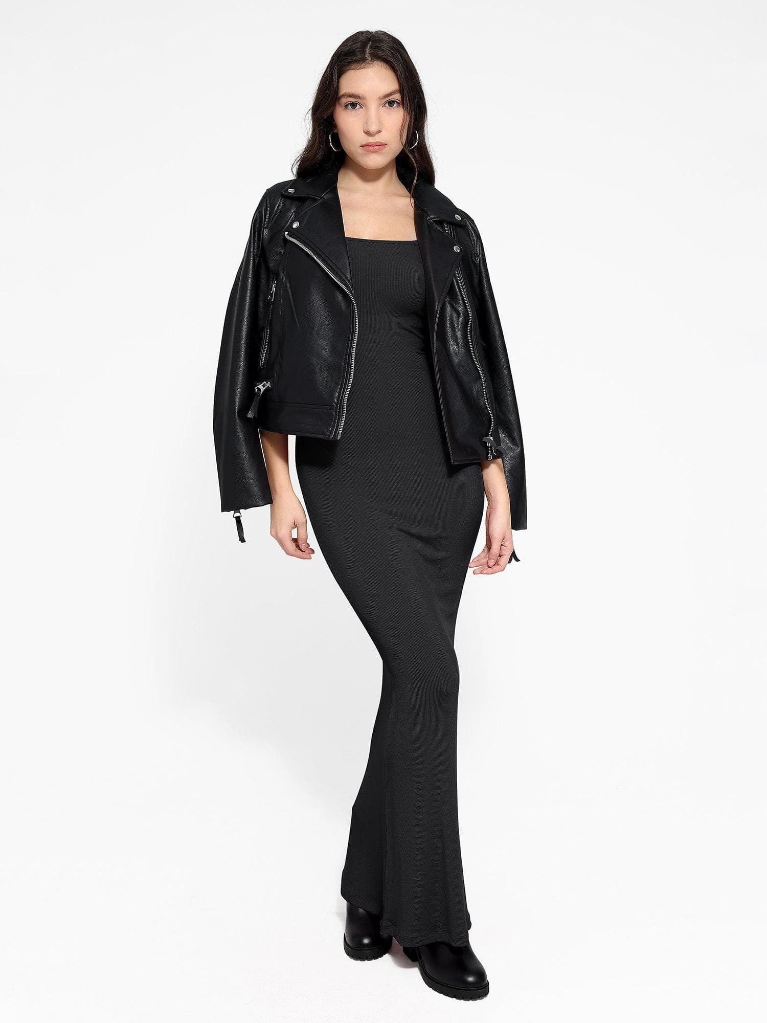 Robe longue de détente à manches longues avec effet gainant intégré