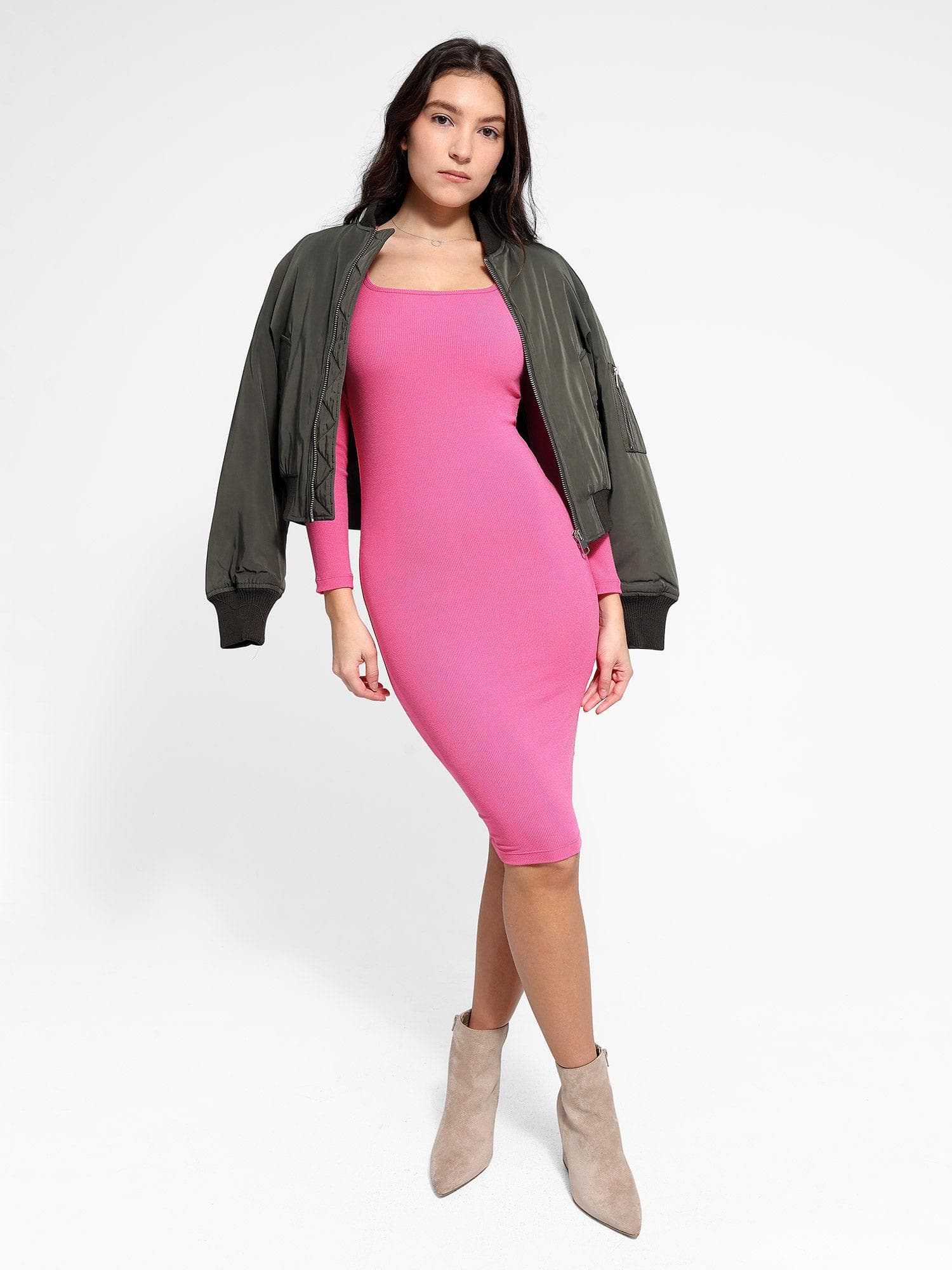 Robe midi à manches longues avec effet gainant intégré