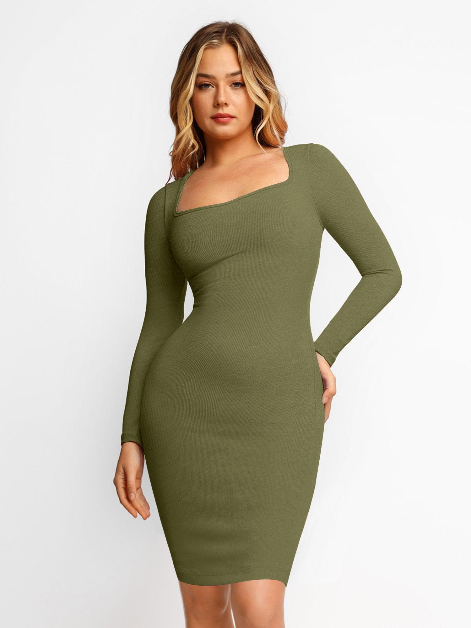Robe midi à manches longues avec effet gainant intégré